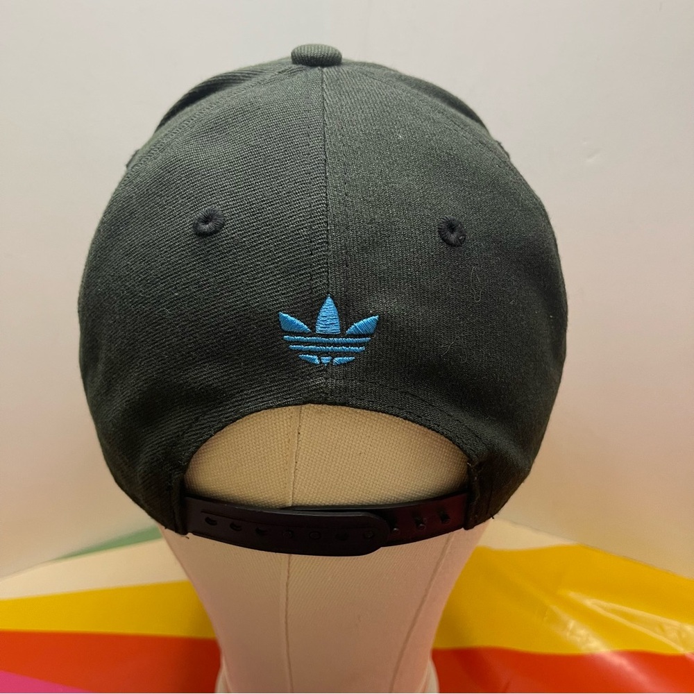 ADIDAS SNAPBACK CAP - Picture 2 of 4